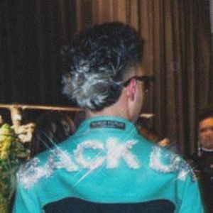 Meet your Posher, Angelo